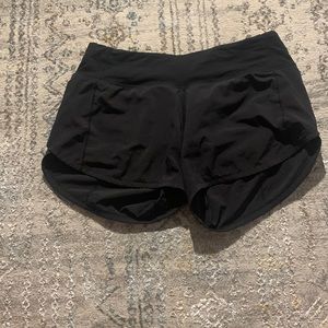 Black lululemon speed ups